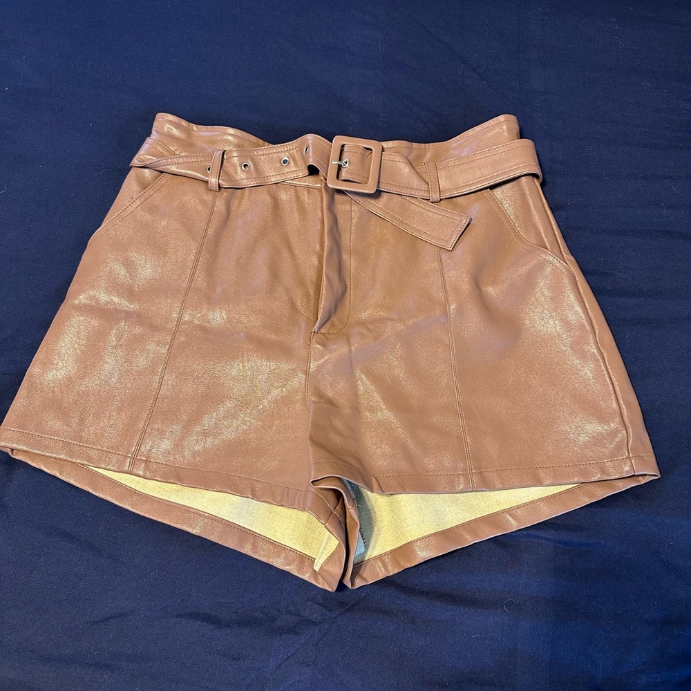 Leather short